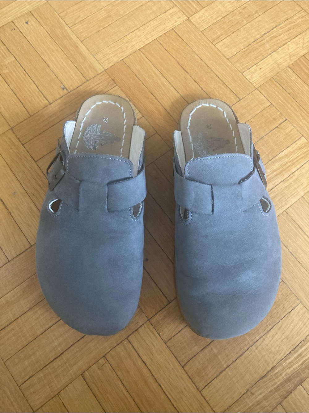 Women's Suede Slip-On Barefoot Zero Drop Clog in Gray